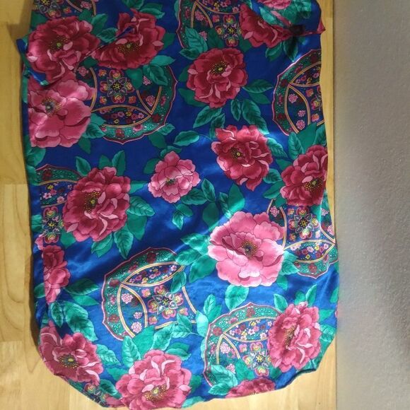 Vintage Kathryn Floral Pattern Polyester Hawaiian Disco Shirt - Picture 7 of 7